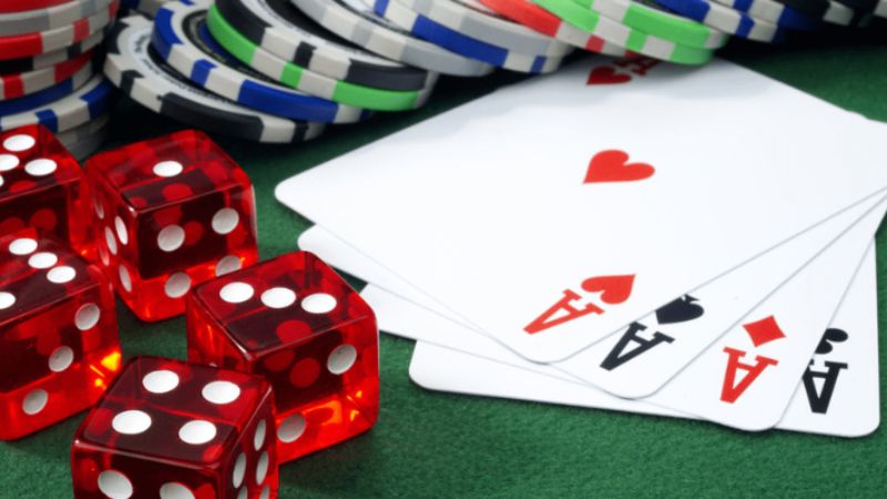 Cách chơi và luật lệ của game bài phỏm